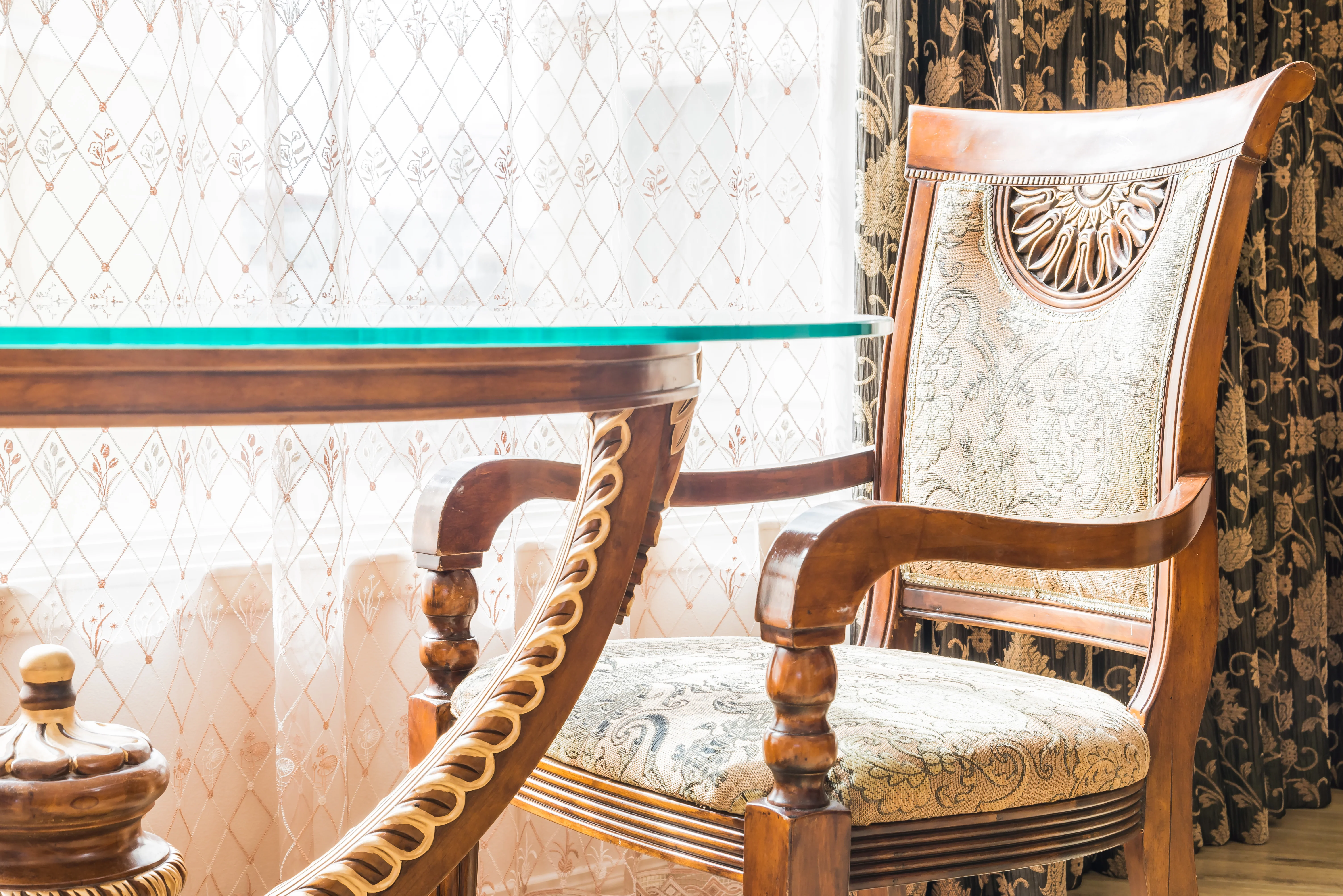 Old Furniture & Mattresses